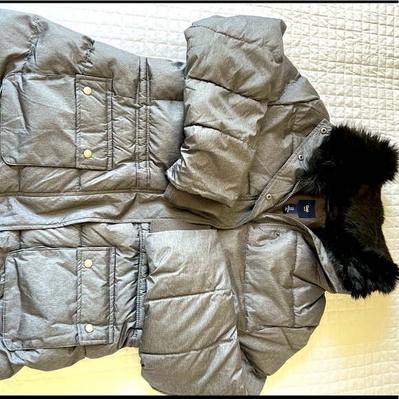 GAP Jackets & Blazers - Women’s XL Gap Warm Puffer Jacket. Like New Condition
